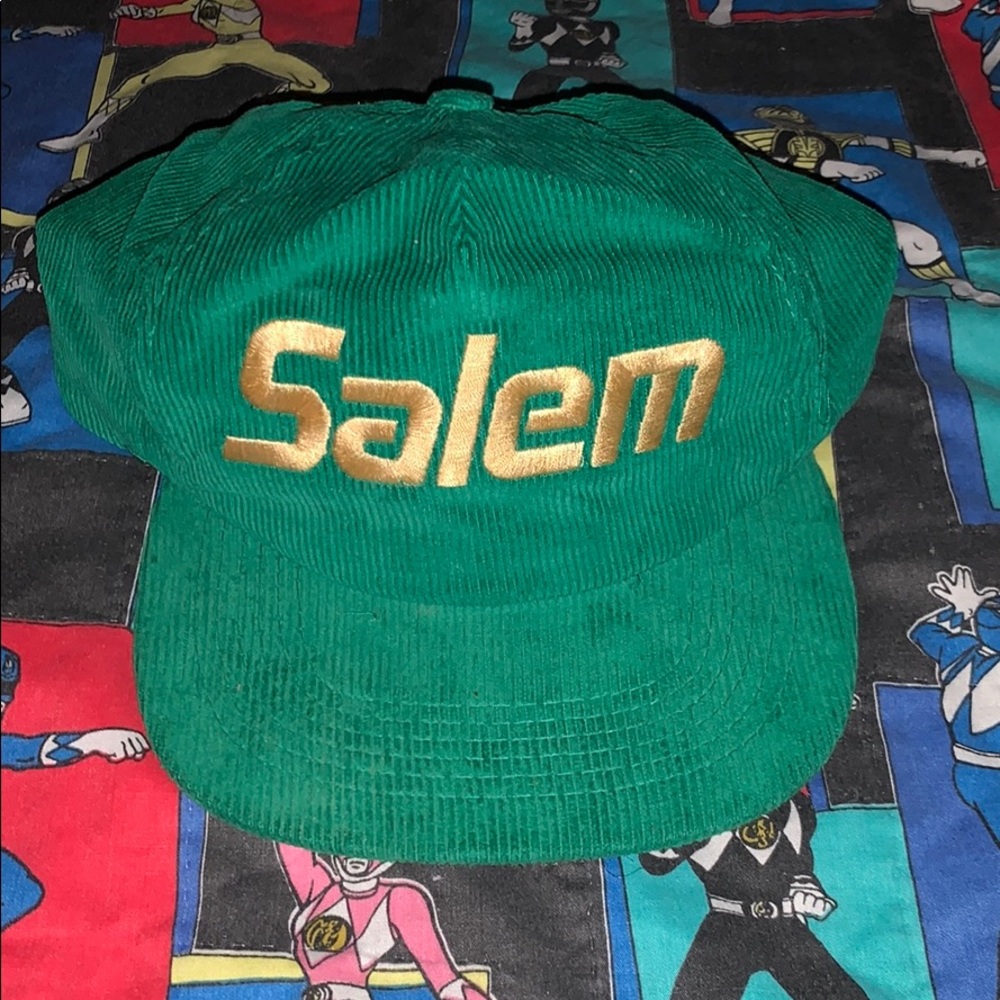 Vintage corduroy snapback Salem Cigarettes